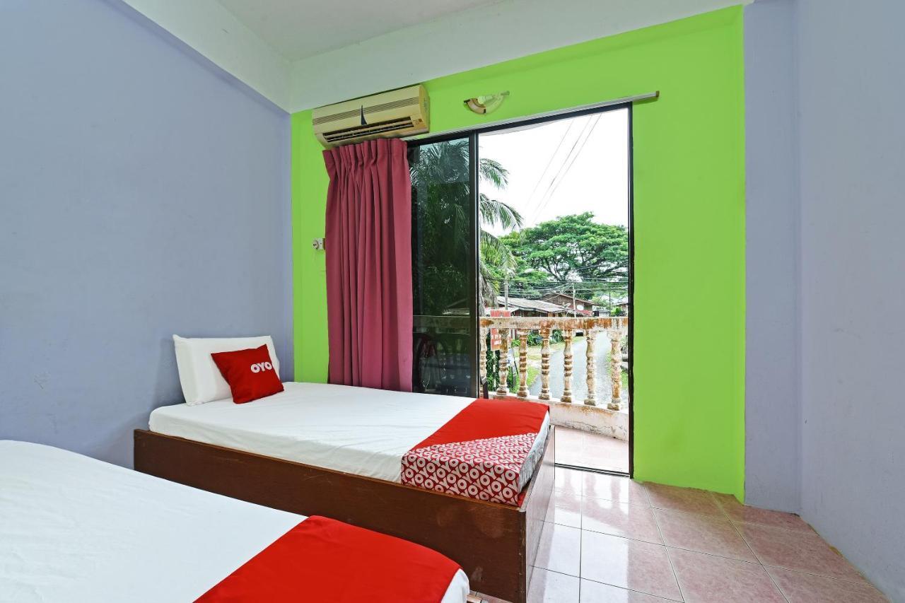 Oyo 90565 Teresek View Motel Kuala Tahan Εξωτερικό φωτογραφία