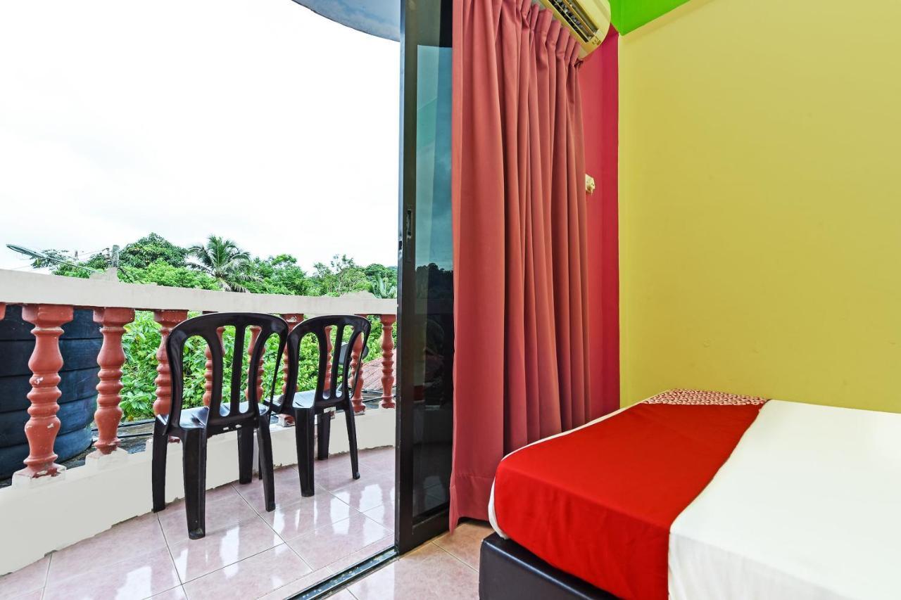 Oyo 90565 Teresek View Motel Kuala Tahan Εξωτερικό φωτογραφία