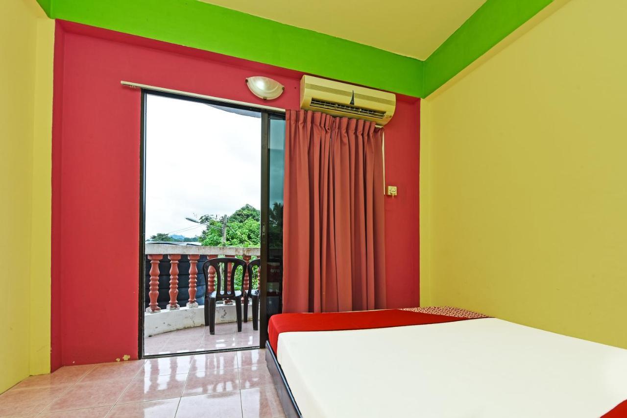 Oyo 90565 Teresek View Motel Kuala Tahan Εξωτερικό φωτογραφία